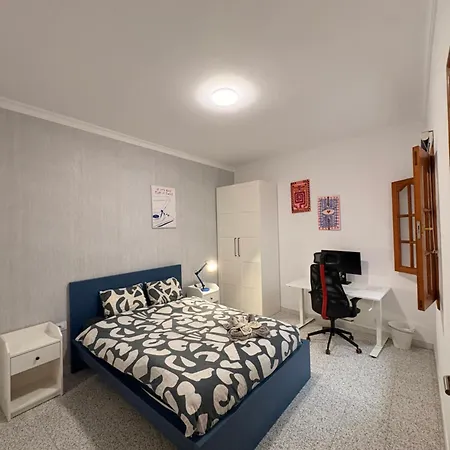 Guest house La Isleta Coliving